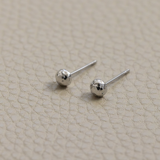 Atelier Studs Silver
