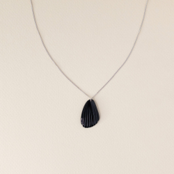 Onyx Shell Silver